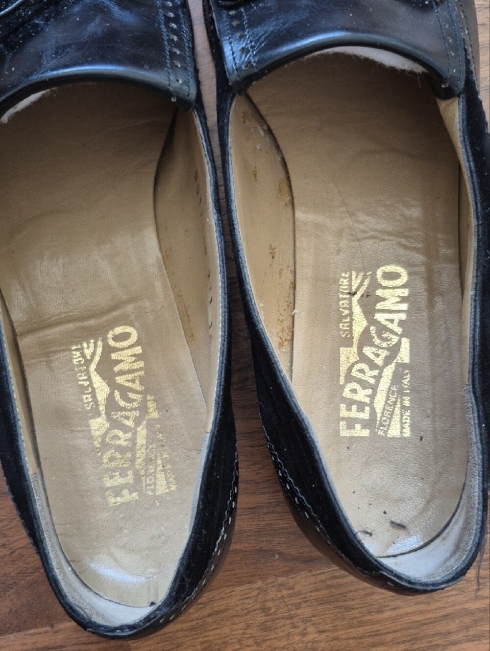 Salvatore Ferragamo Women's Black Leather Kiltie Bow Loafers Size 10 - Picture 5 of 5